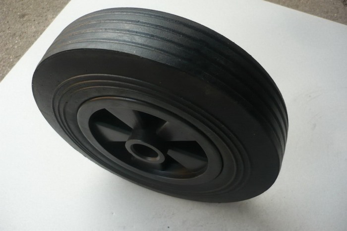 8x2 Solid wheel